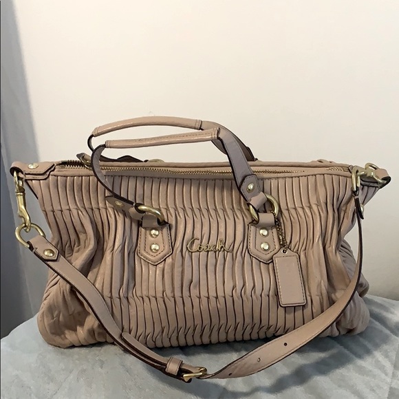 Coach Handbags - Coach Designer Purse